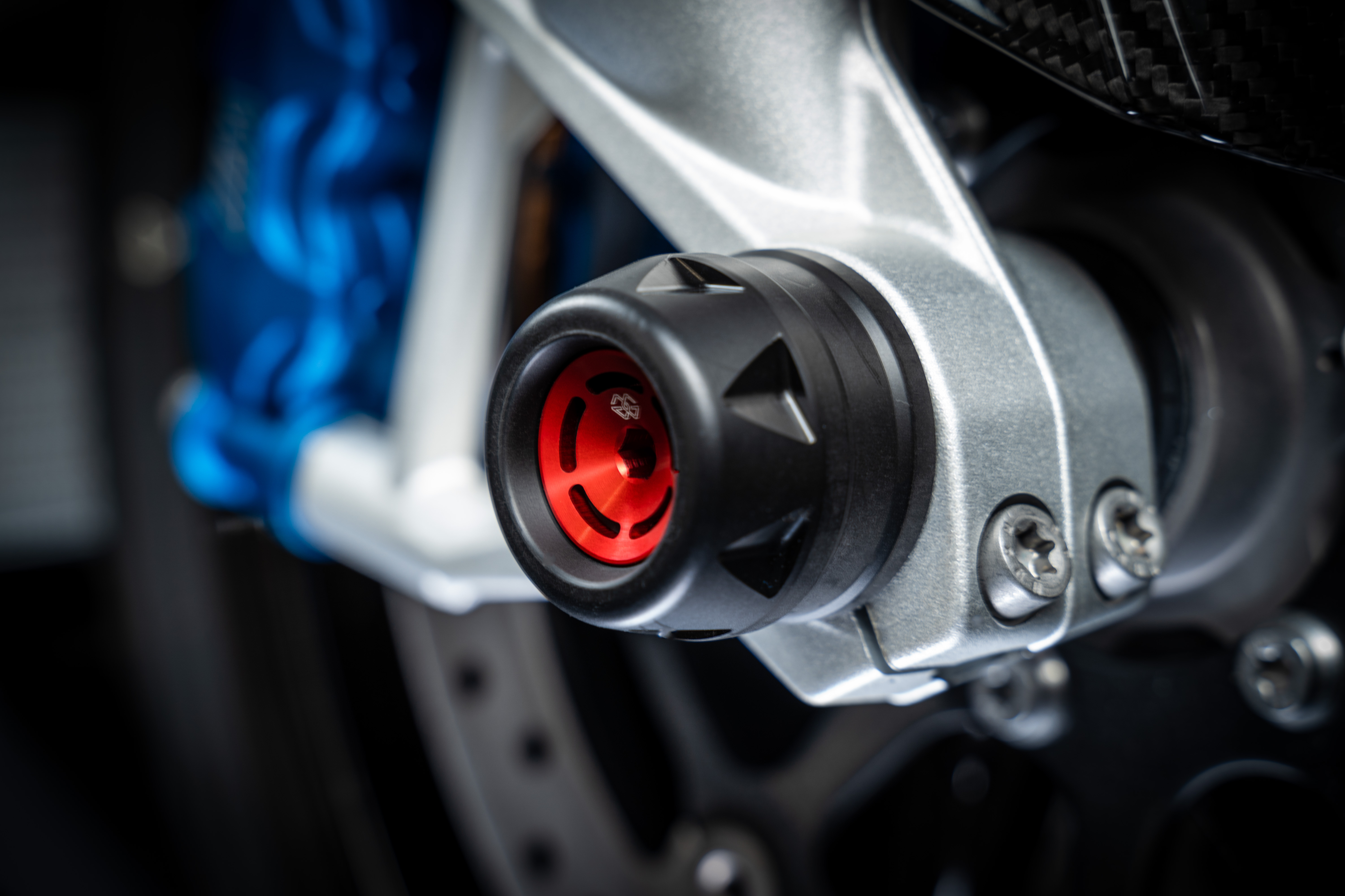 GTA Achsprotektor vorne rot