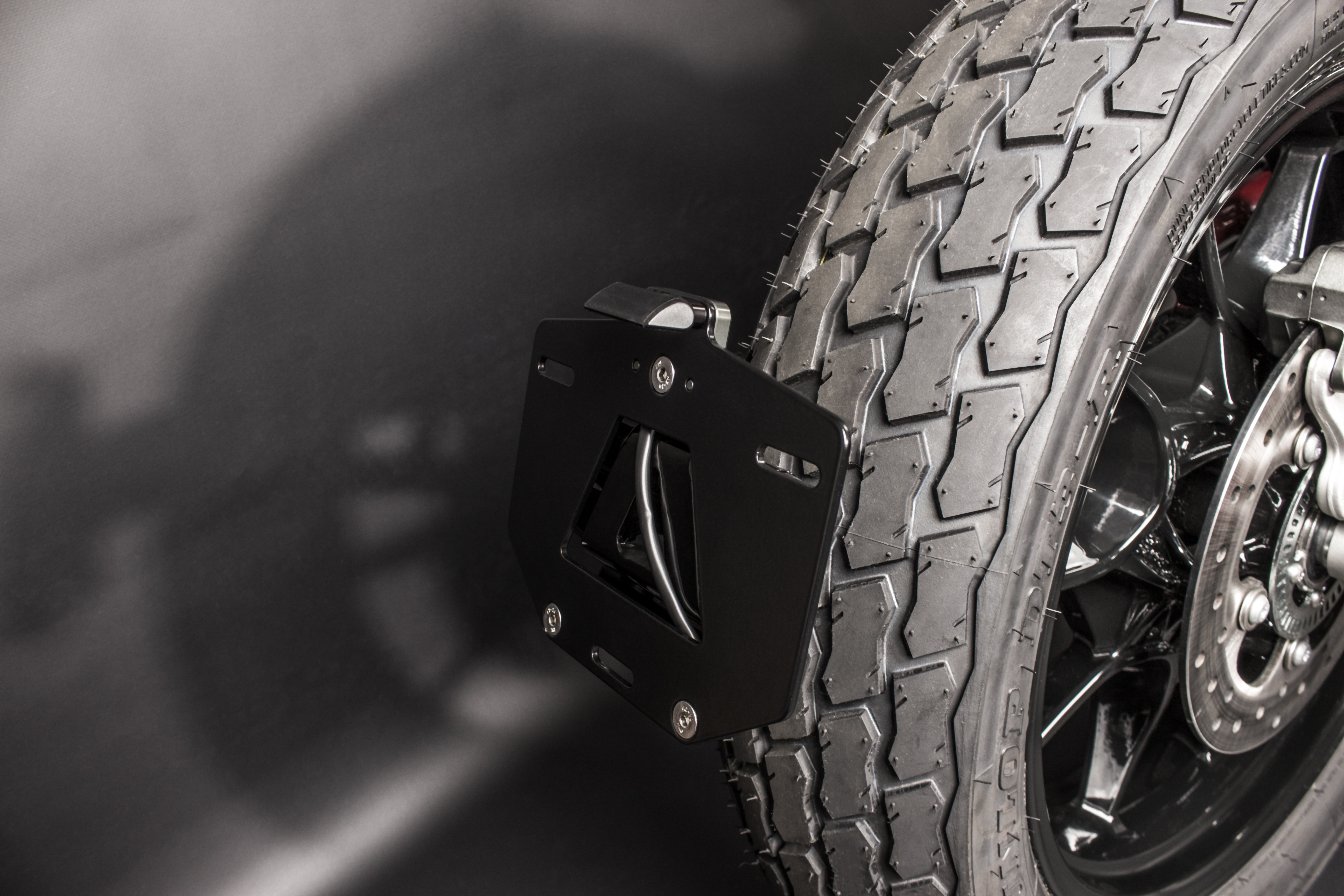 Kennzeichenhalter schwarz/grau