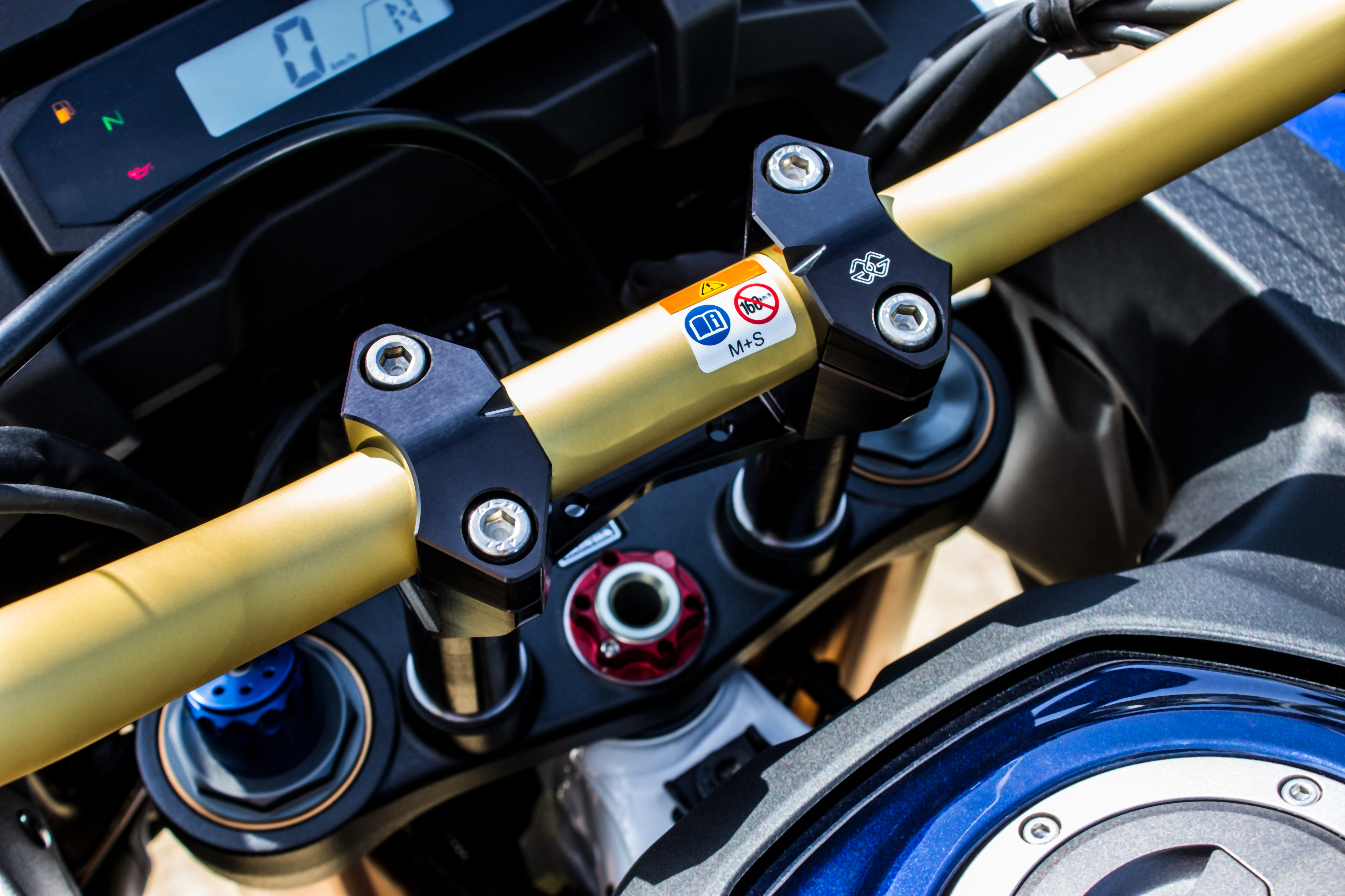 2DGT adjustable handlebar brackets