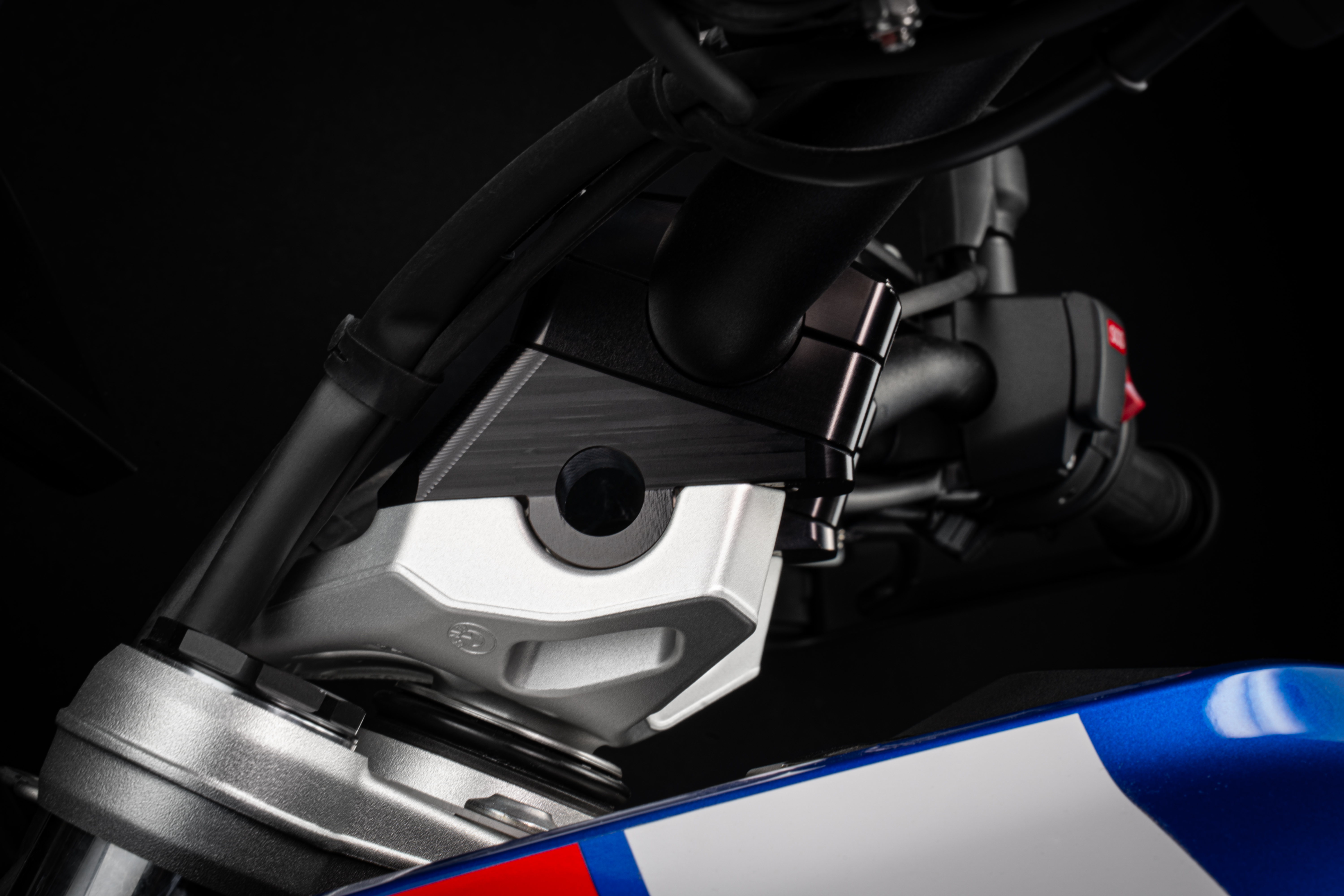 Lenkererhöhung schwarz