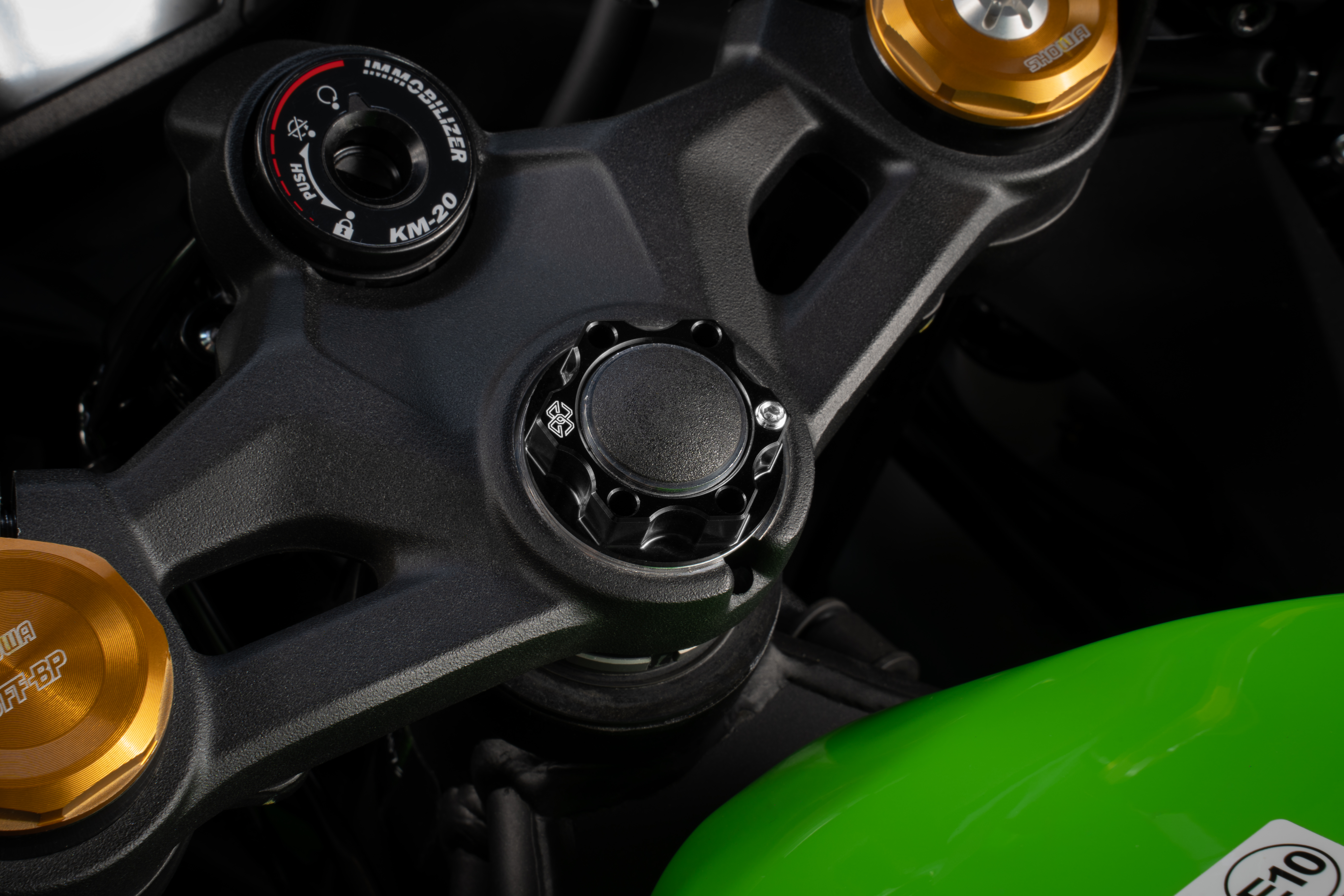 Safety nut ACMA aluminium M28X1.0 KIT black