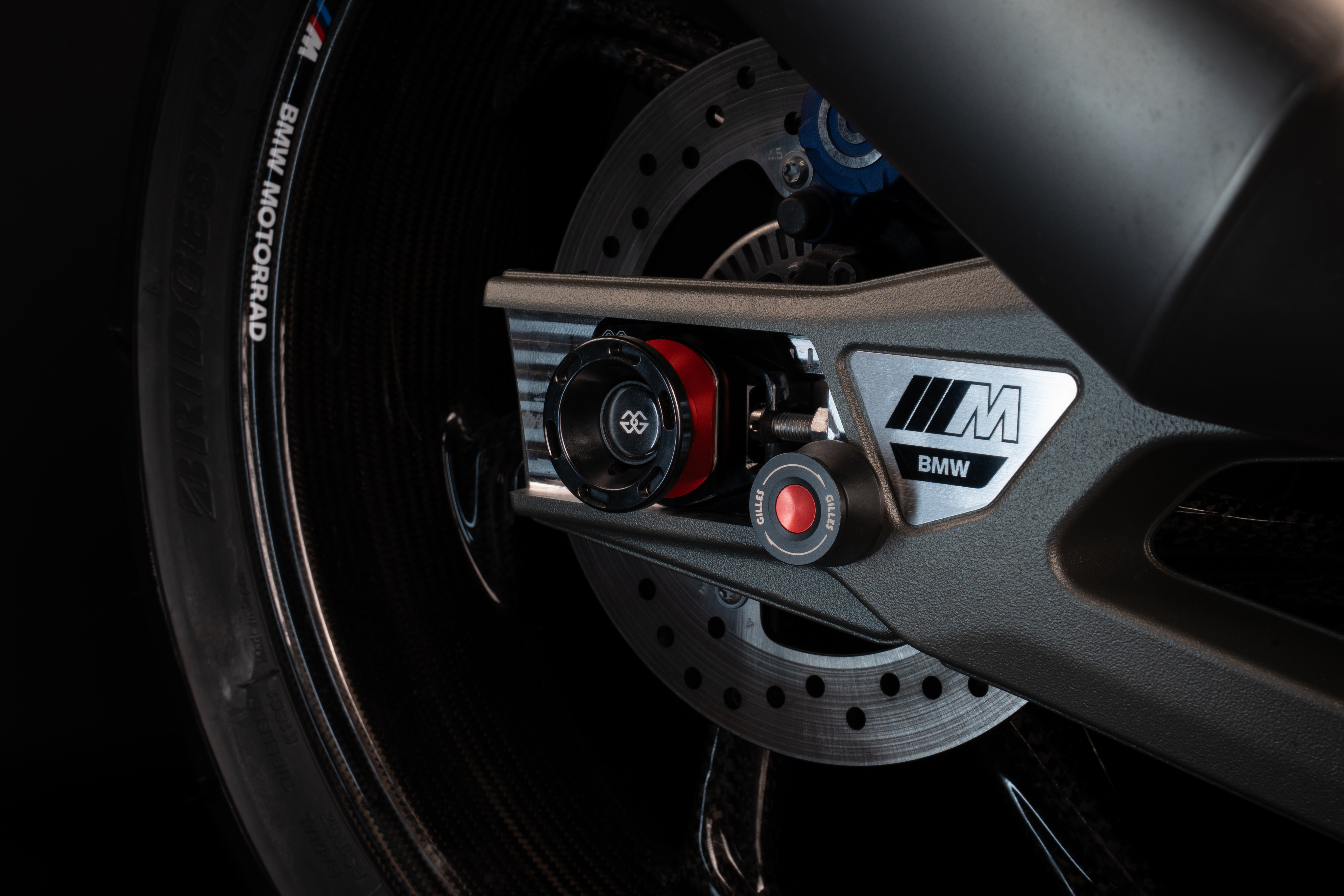 GTA Achsprotektor hinten schwarz-rot